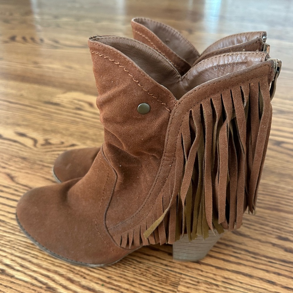 Women’s Cowgirl Fringe Boots